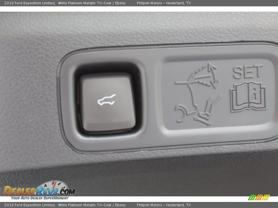 2019 Ford Expedition Limited White Platinum Metallic Tri-Coat / Ebony Photo #22