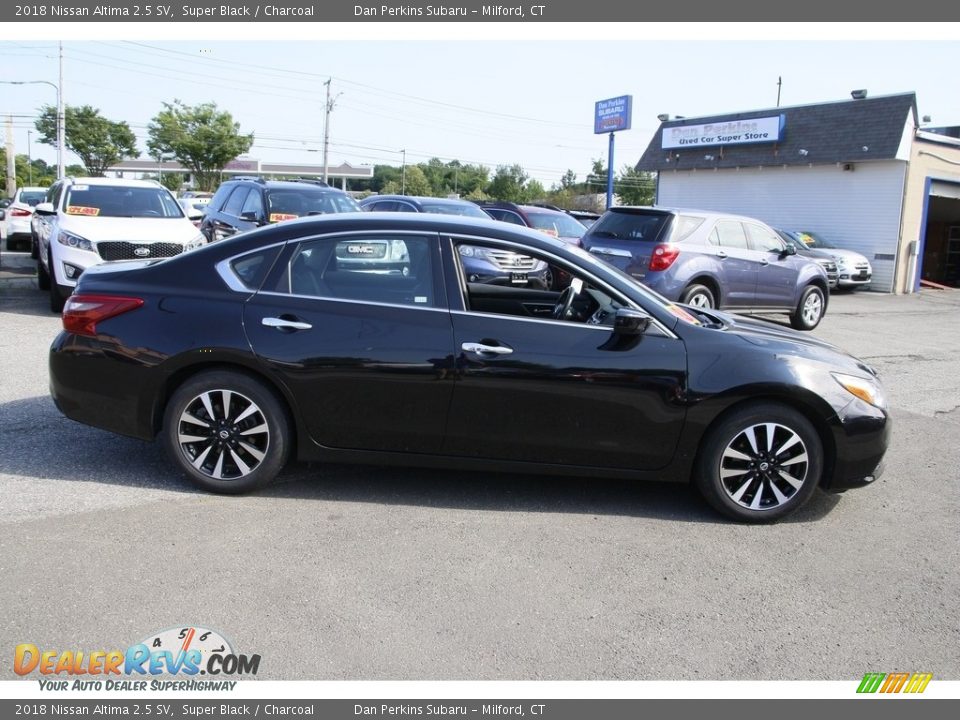 2018 Nissan Altima 2.5 SV Super Black / Charcoal Photo #4