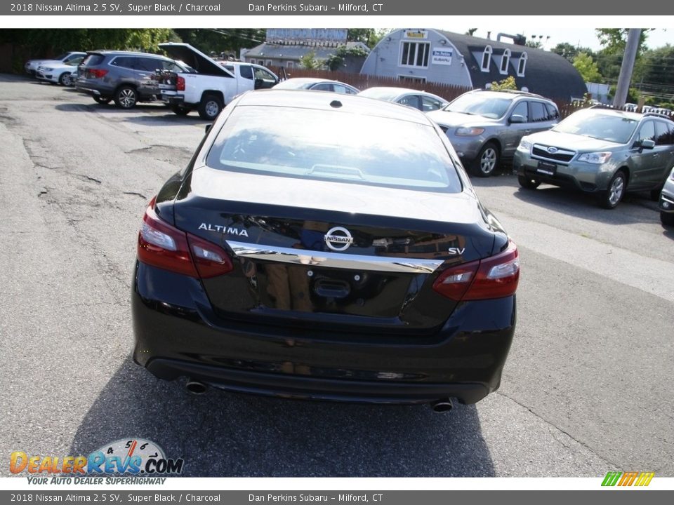 2018 Nissan Altima 2.5 SV Super Black / Charcoal Photo #6