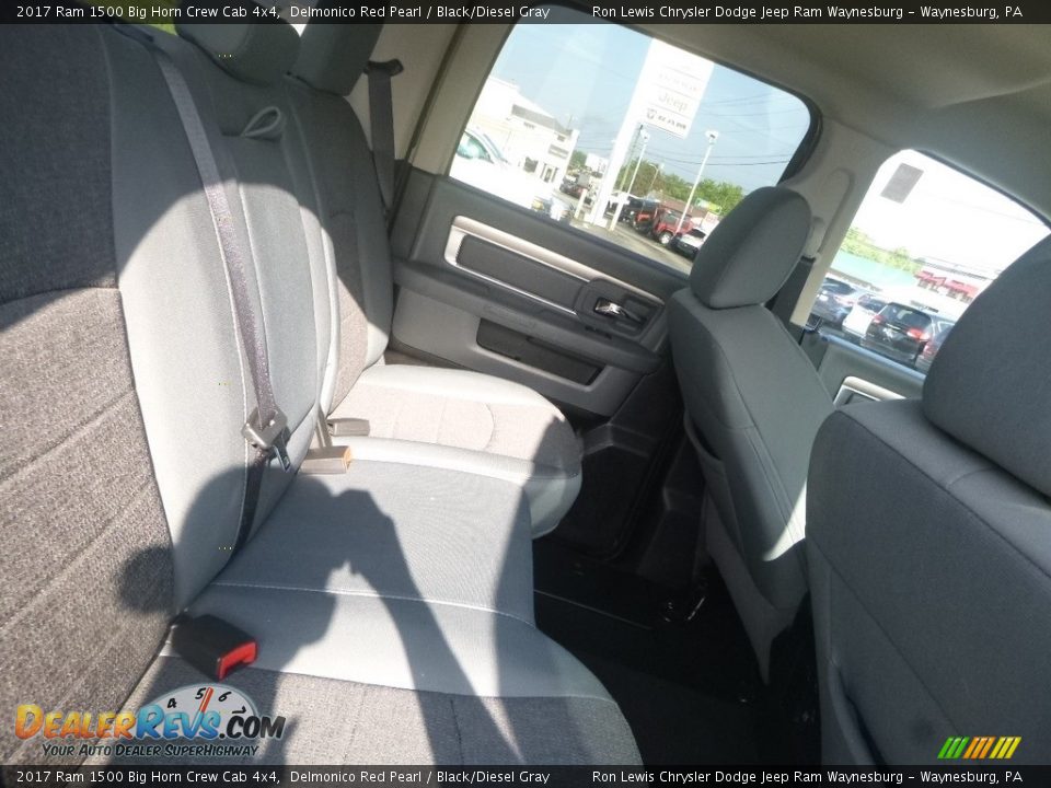 2017 Ram 1500 Big Horn Crew Cab 4x4 Delmonico Red Pearl / Black/Diesel Gray Photo #12