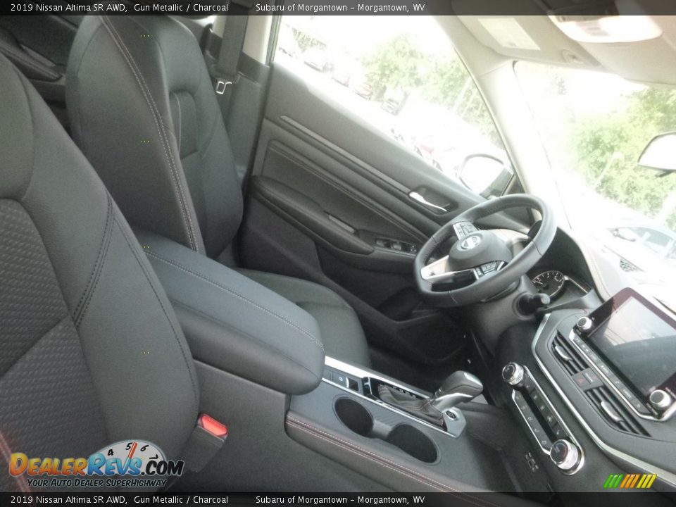 2019 Nissan Altima SR AWD Gun Metallic / Charcoal Photo #10