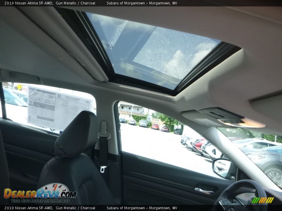2019 Nissan Altima SR AWD Gun Metallic / Charcoal Photo #12