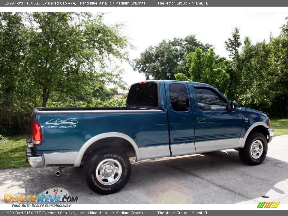1999 Ford F150 XLT Extended Cab 4x4 Island Blue Metallic / Medium Graphite Photo #13