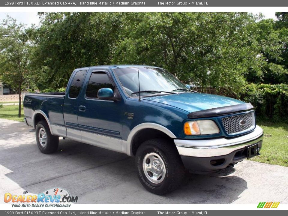1999 Ford F150 XLT Extended Cab 4x4 Island Blue Metallic / Medium Graphite Photo #17