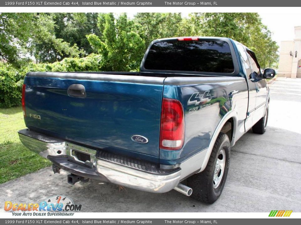 1999 Ford F150 XLT Extended Cab 4x4 Island Blue Metallic / Medium Graphite Photo #26