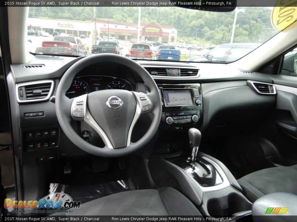2015 Nissan Rogue SV AWD Super Black / Charcoal Photo #14