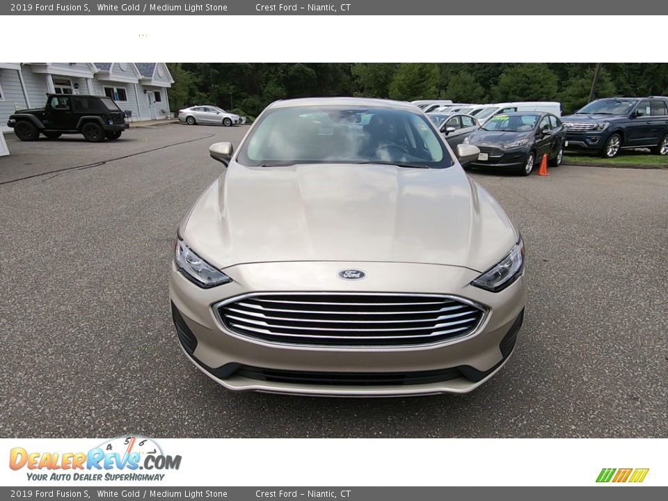 2019 Ford Fusion S White Gold / Medium Light Stone Photo #2