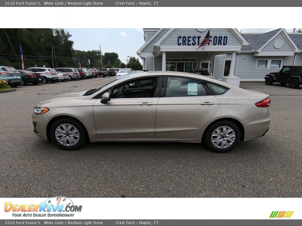 2019 Ford Fusion S White Gold / Medium Light Stone Photo #4