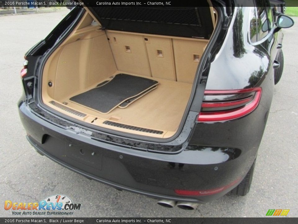 2016 Porsche Macan S Black / Luxor Beige Photo #20