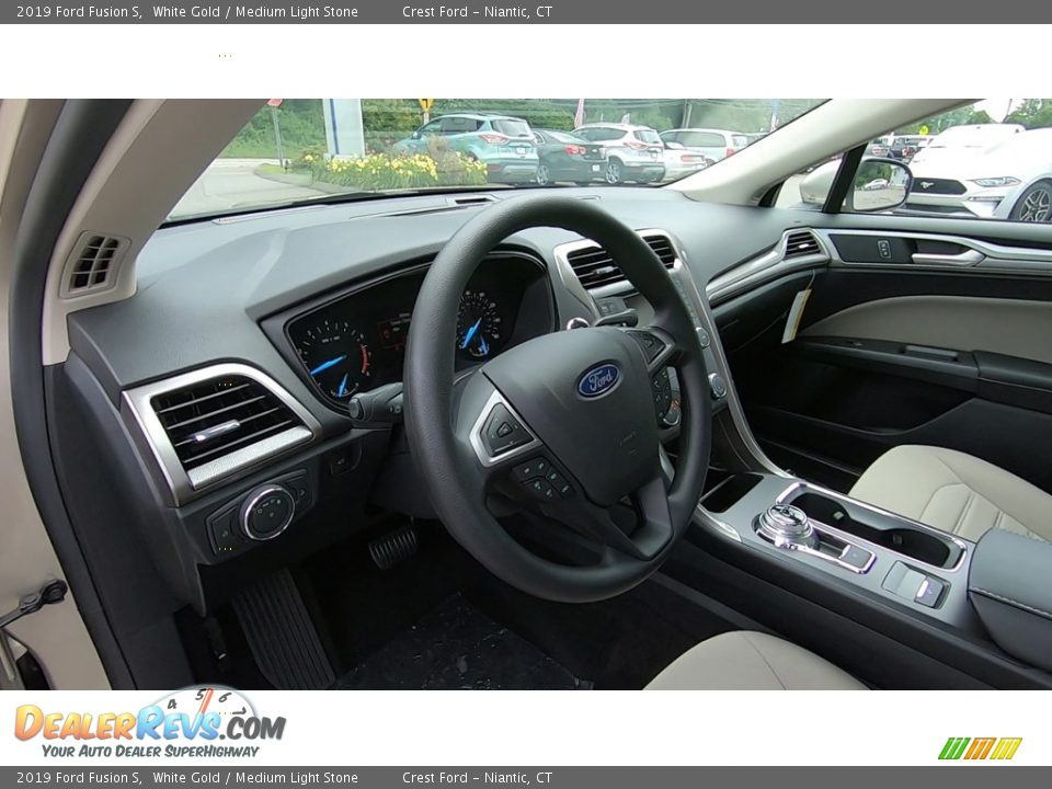 2019 Ford Fusion S White Gold / Medium Light Stone Photo #10