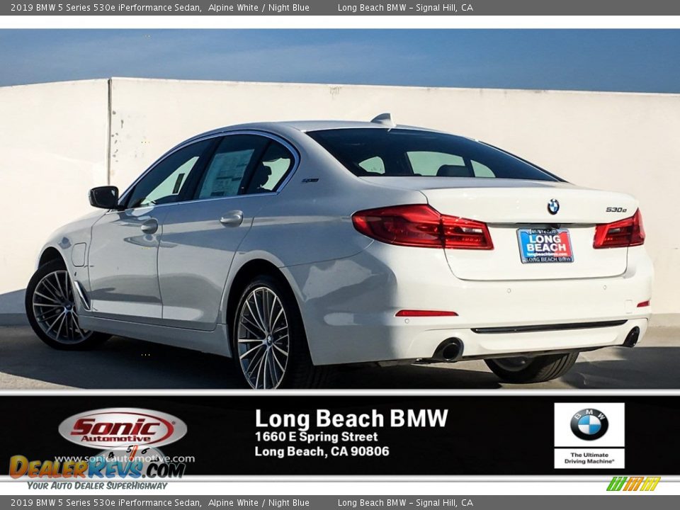 2019 BMW 5 Series 530e iPerformance Sedan Alpine White / Night Blue Photo #2