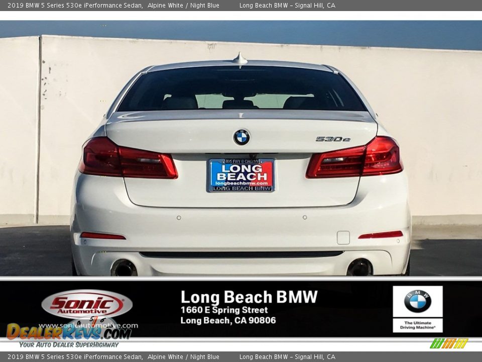 2019 BMW 5 Series 530e iPerformance Sedan Alpine White / Night Blue Photo #3