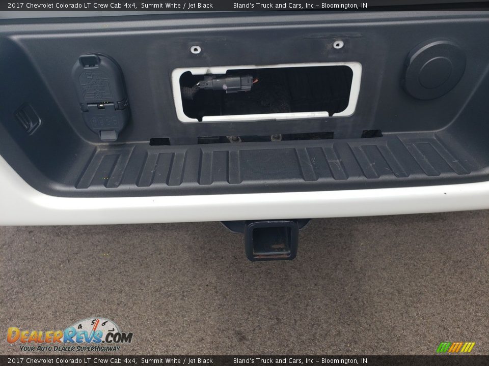 2017 Chevrolet Colorado LT Crew Cab 4x4 Summit White / Jet Black Photo #32