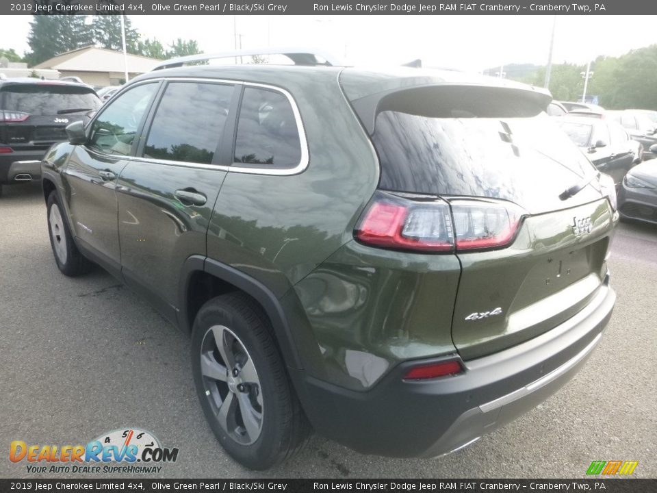 2019 Jeep Cherokee Limited 4x4 Olive Green Pearl / Black/Ski Grey Photo #3