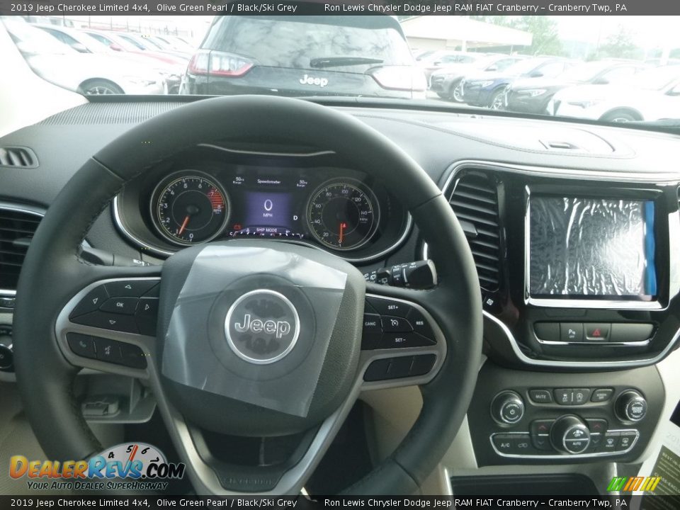 2019 Jeep Cherokee Limited 4x4 Olive Green Pearl / Black/Ski Grey Photo #20