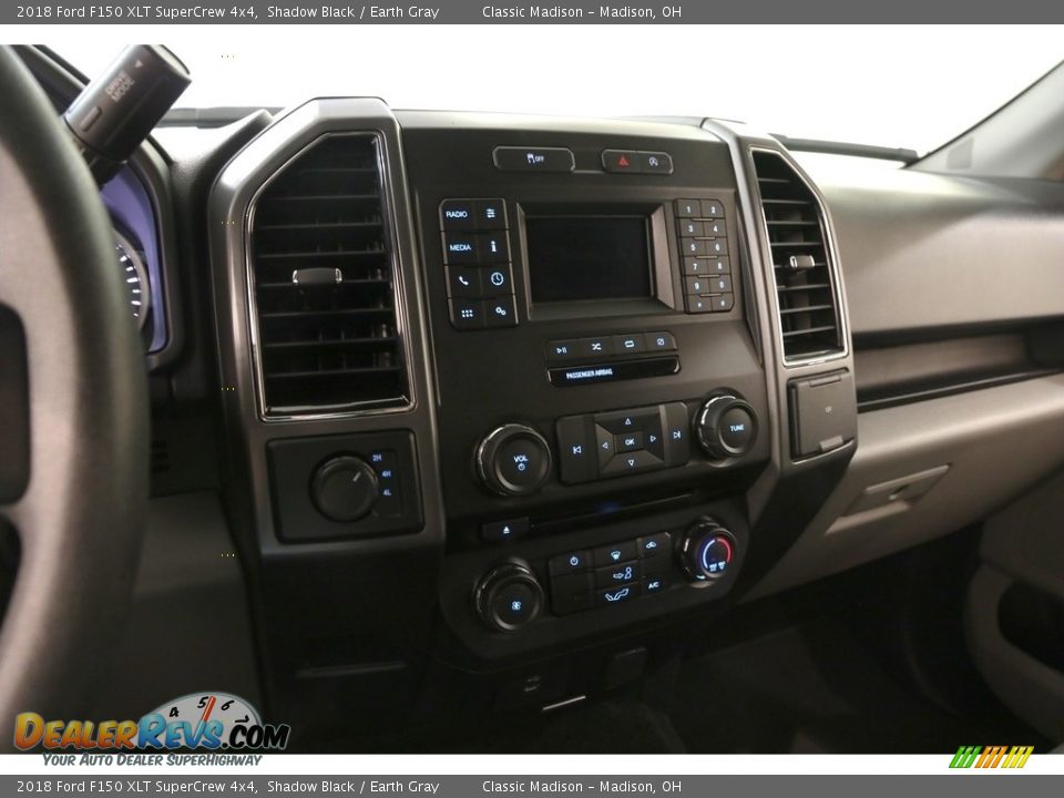 2018 Ford F150 XLT SuperCrew 4x4 Shadow Black / Earth Gray Photo #9