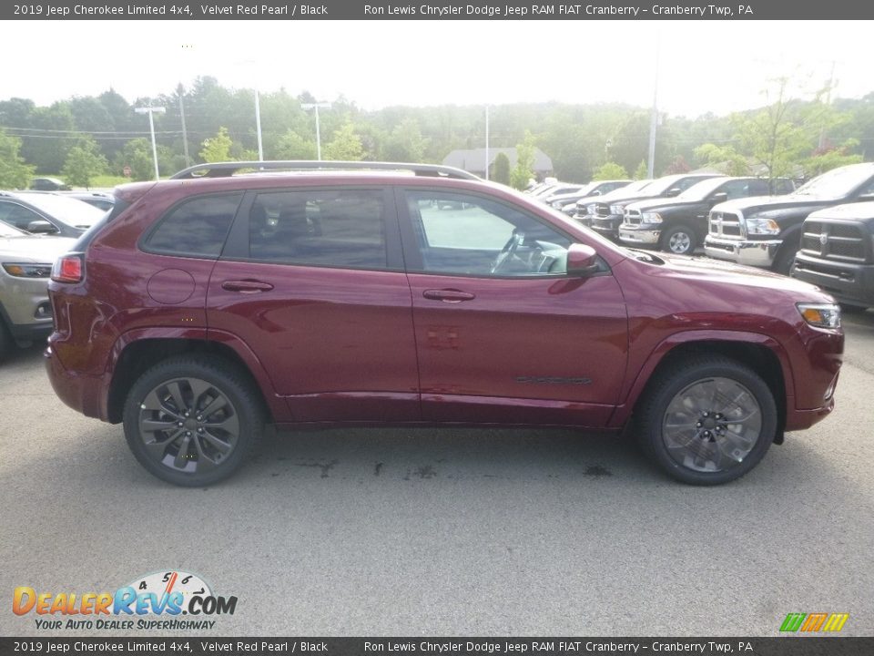 2019 Jeep Cherokee Limited 4x4 Velvet Red Pearl / Black Photo #6