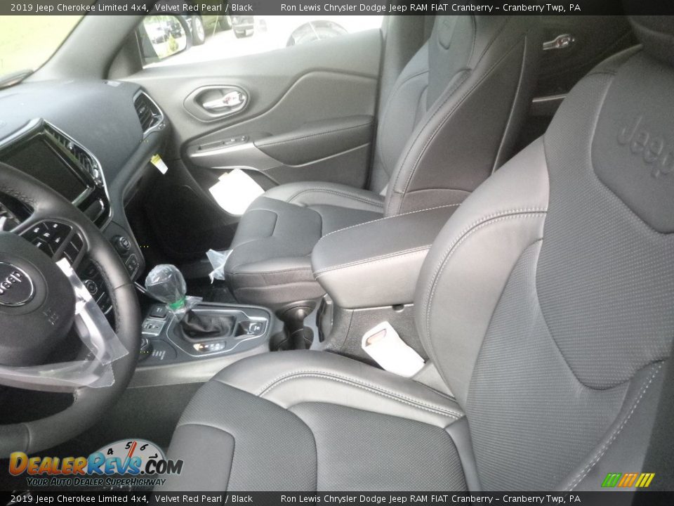2019 Jeep Cherokee Limited 4x4 Velvet Red Pearl / Black Photo #12