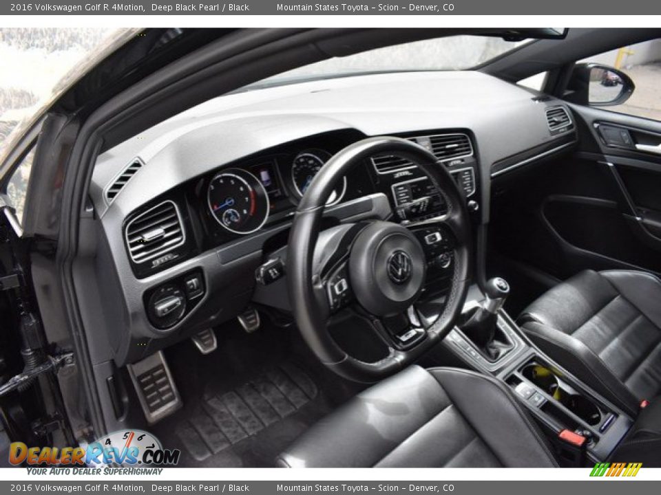 2016 Volkswagen Golf R 4Motion Deep Black Pearl / Black Photo #10