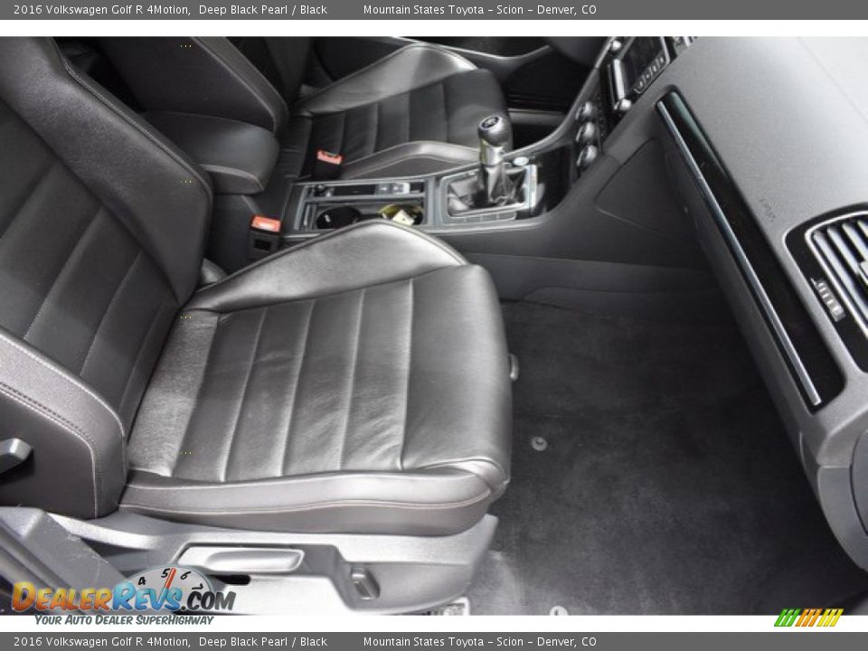 2016 Volkswagen Golf R 4Motion Deep Black Pearl / Black Photo #17