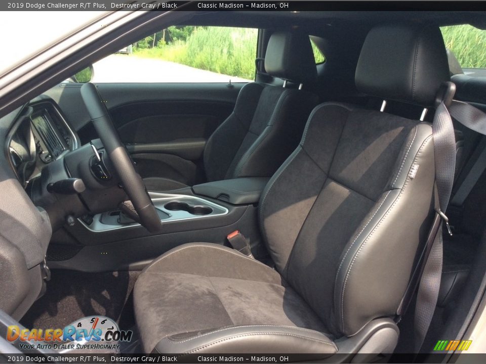 Front Seat of 2019 Dodge Challenger R/T Plus Photo #10