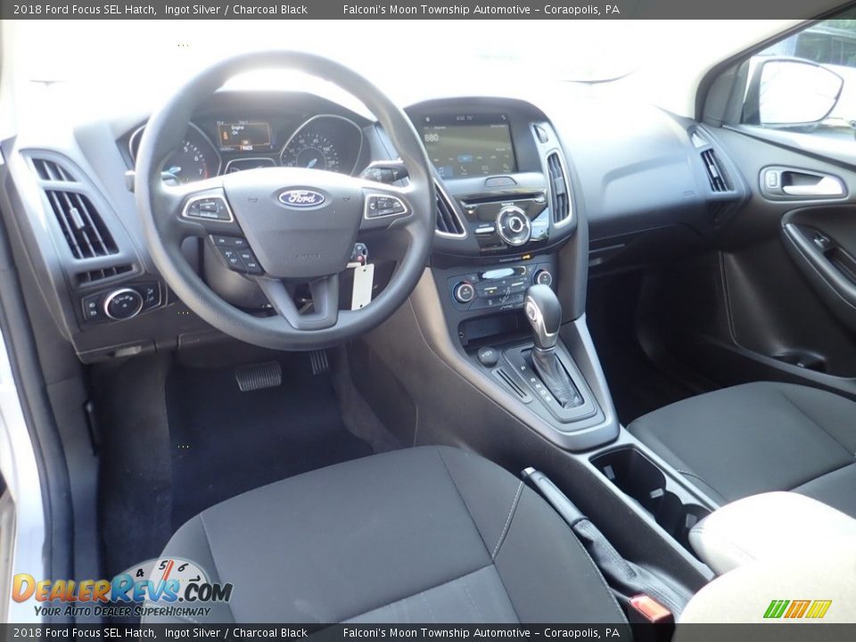 2018 Ford Focus SEL Hatch Ingot Silver / Charcoal Black Photo #18