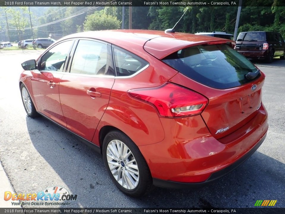 2018 Ford Focus Titanium Hatch Hot Pepper Red / Medium Soft Ceramic Photo #6
