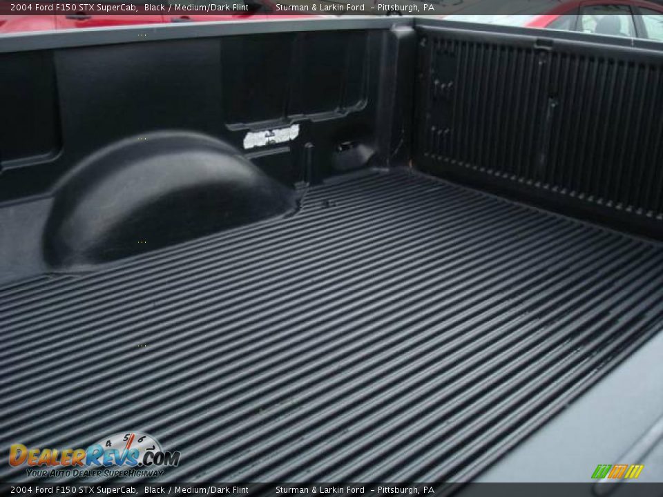 2004 Ford F150 STX SuperCab Black / Medium/Dark Flint Photo #10