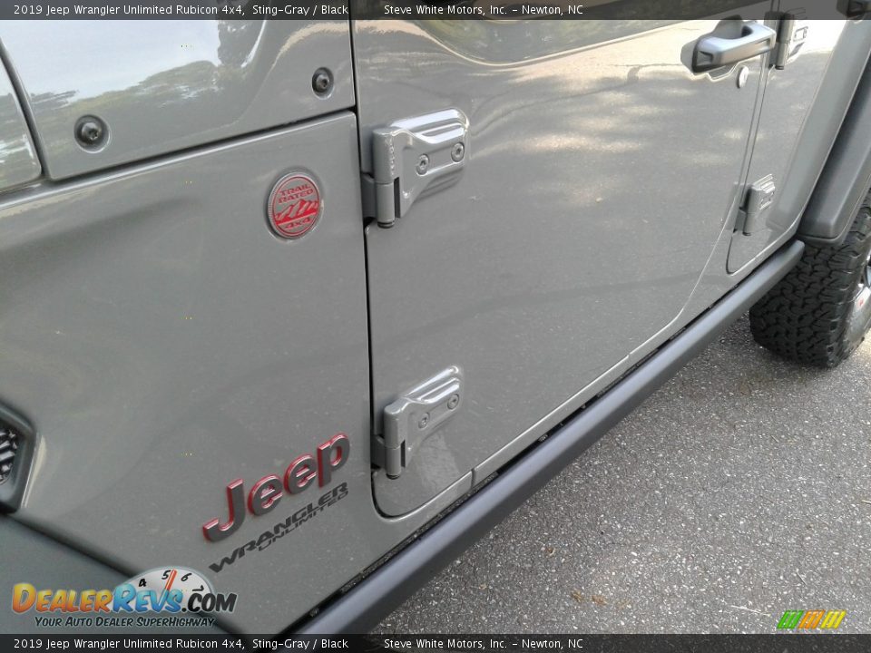 2019 Jeep Wrangler Unlimited Rubicon 4x4 Sting-Gray / Black Photo #29