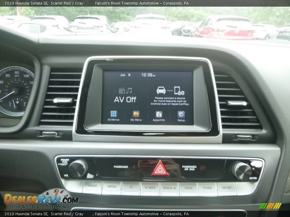 2019 Hyundai Sonata SE Scarlet Red / Gray Photo #13