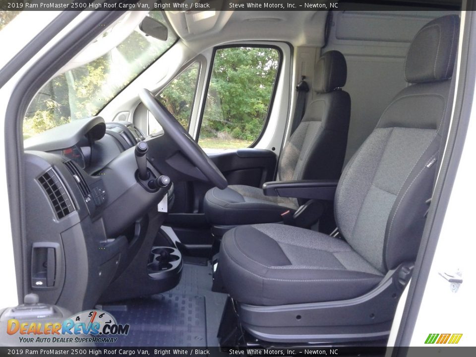 2019 Ram ProMaster 2500 High Roof Cargo Van Bright White / Black Photo #10
