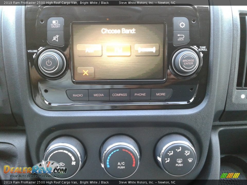 2019 Ram ProMaster 2500 High Roof Cargo Van Bright White / Black Photo #18