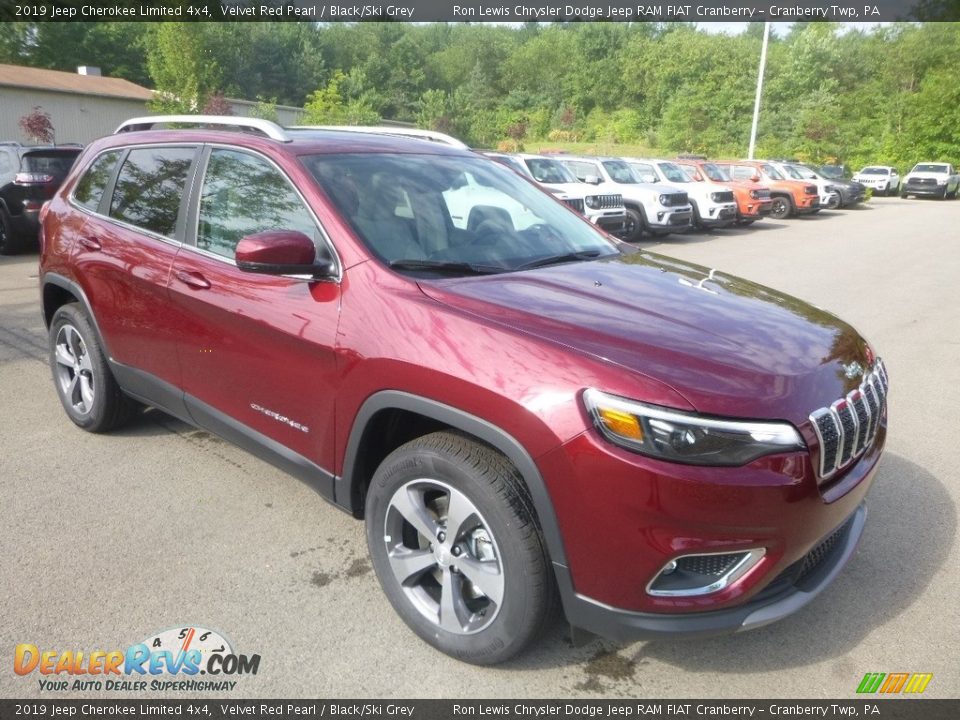 2019 Jeep Cherokee Limited 4x4 Velvet Red Pearl / Black/Ski Grey Photo #7