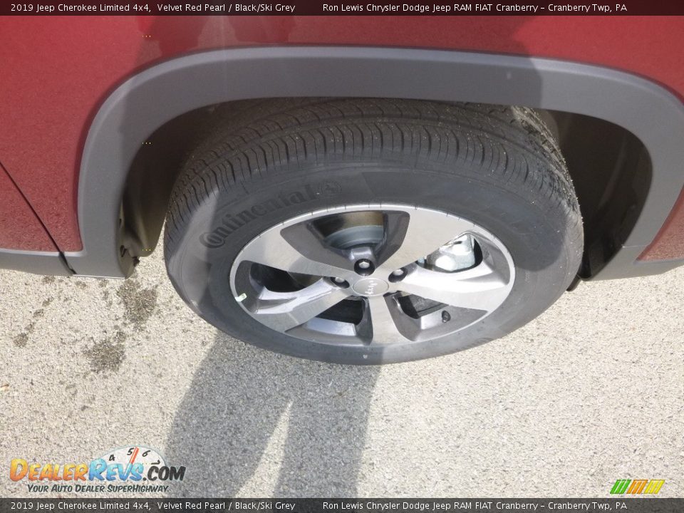 2019 Jeep Cherokee Limited 4x4 Velvet Red Pearl / Black/Ski Grey Photo #9