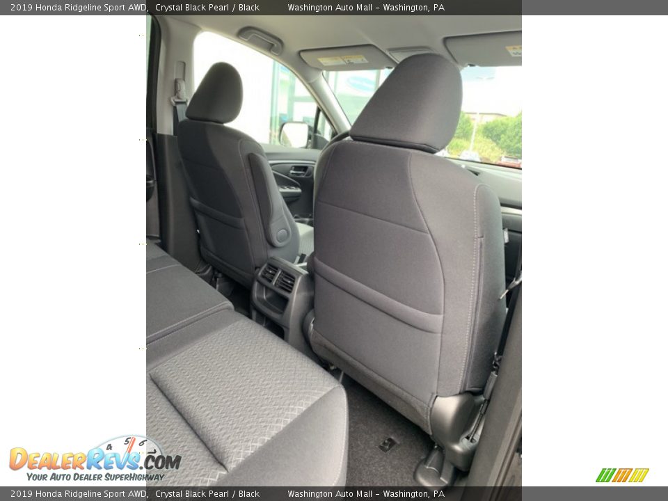 2019 Honda Ridgeline Sport AWD Crystal Black Pearl / Black Photo #26
