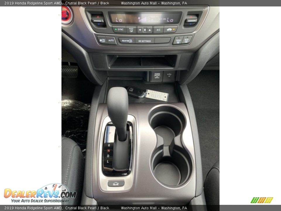 2019 Honda Ridgeline Sport AWD Crystal Black Pearl / Black Photo #34