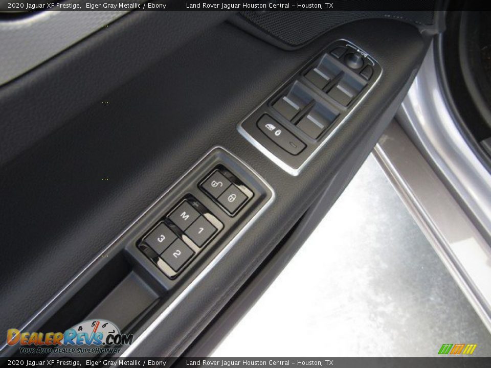 Controls of 2020 Jaguar XF Prestige Photo #24