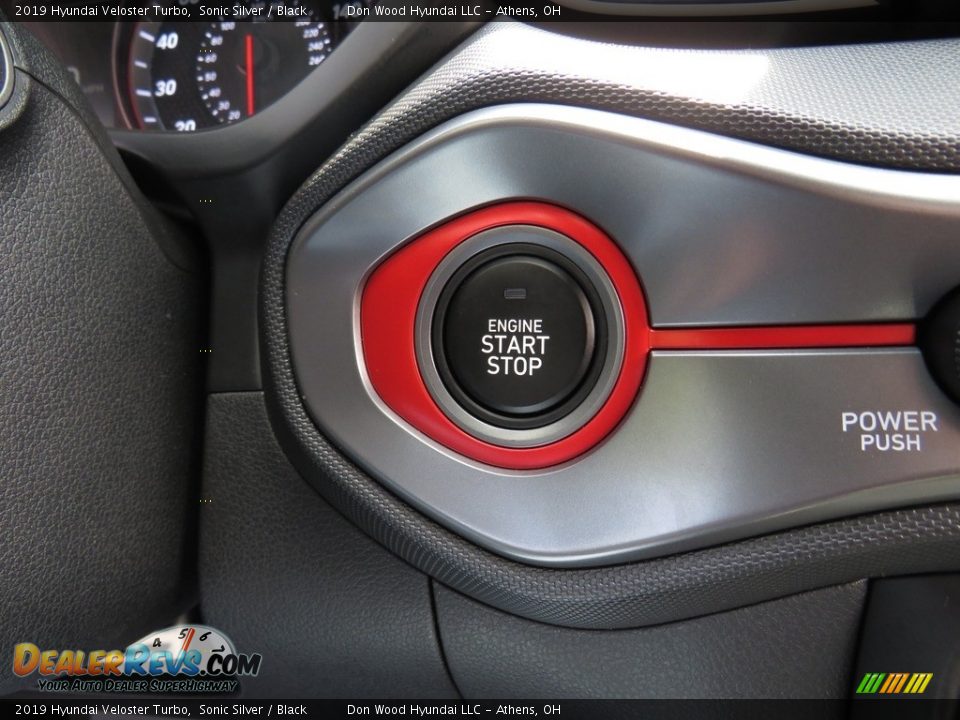 Controls of 2019 Hyundai Veloster Turbo Photo #36