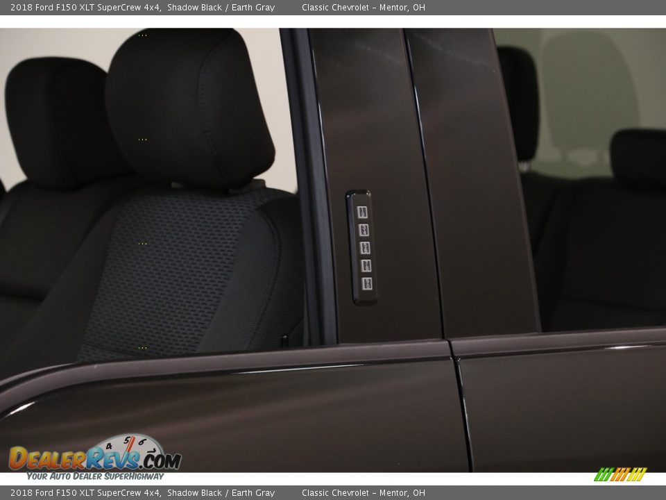 2018 Ford F150 XLT SuperCrew 4x4 Shadow Black / Earth Gray Photo #4