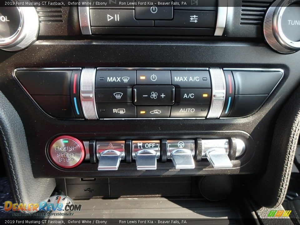 2019 Ford Mustang GT Fastback Oxford White / Ebony Photo #19