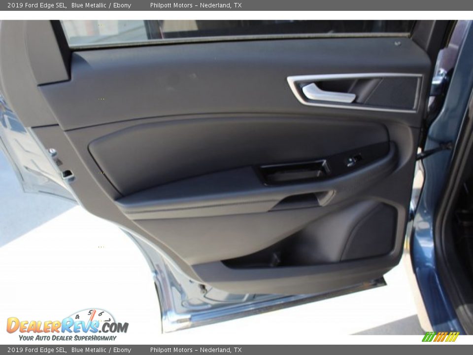 2019 Ford Edge SEL Blue Metallic / Ebony Photo #12