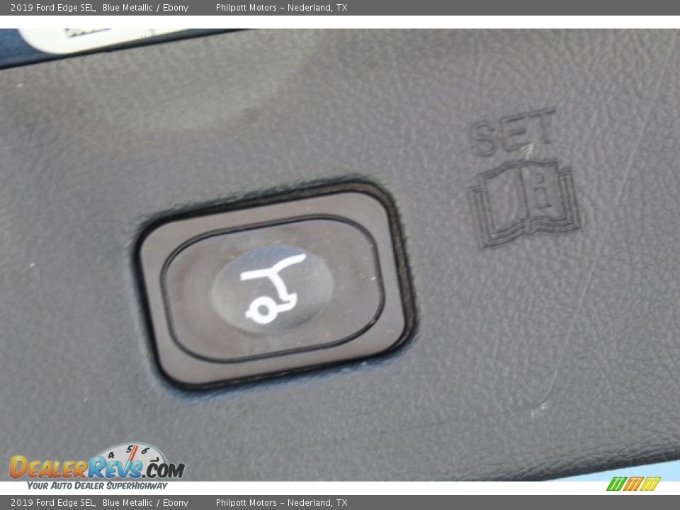 2019 Ford Edge SEL Blue Metallic / Ebony Photo #25