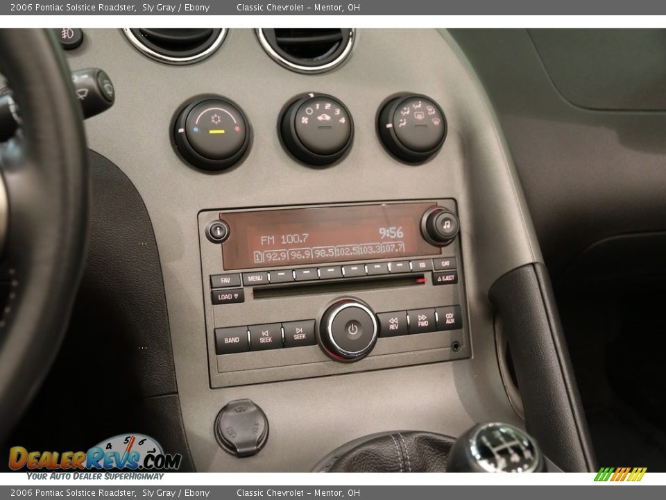 2006 Pontiac Solstice Roadster Sly Gray / Ebony Photo #10