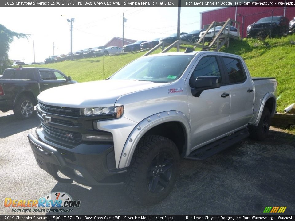 2019 Chevrolet Silverado 1500 LT Z71 Trail Boss Crew Cab 4WD Silver Ice Metallic / Jet Black Photo #1