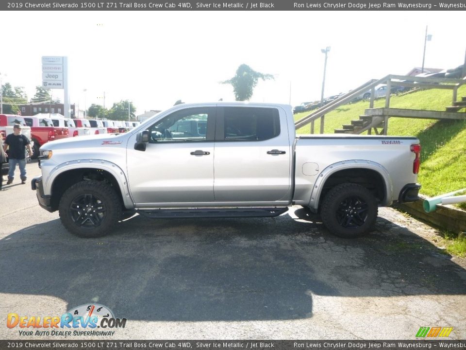 2019 Chevrolet Silverado 1500 LT Z71 Trail Boss Crew Cab 4WD Silver Ice Metallic / Jet Black Photo #2