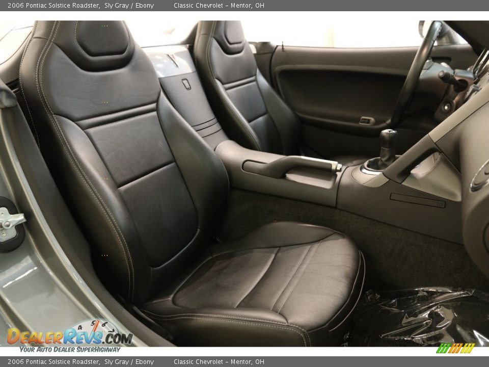 2006 Pontiac Solstice Roadster Sly Gray / Ebony Photo #14