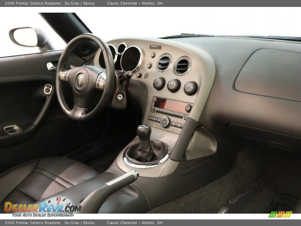 2006 Pontiac Solstice Roadster Sly Gray / Ebony Photo #15