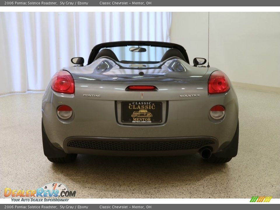 2006 Pontiac Solstice Roadster Sly Gray / Ebony Photo #16