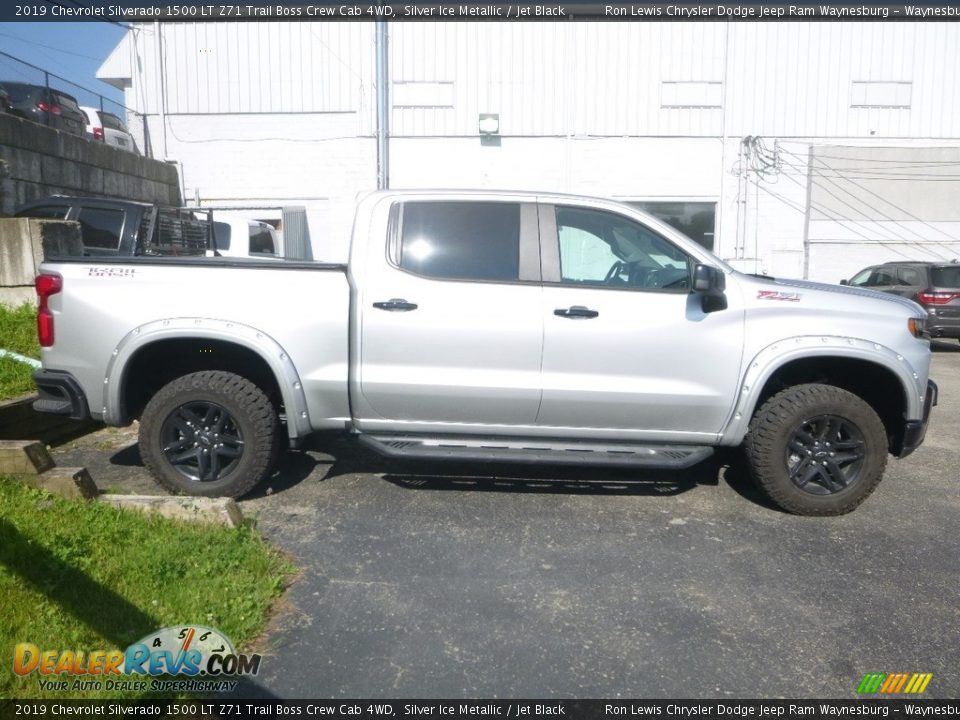 2019 Chevrolet Silverado 1500 LT Z71 Trail Boss Crew Cab 4WD Silver Ice Metallic / Jet Black Photo #6