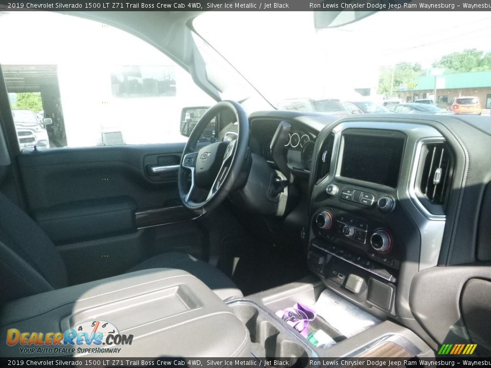 2019 Chevrolet Silverado 1500 LT Z71 Trail Boss Crew Cab 4WD Silver Ice Metallic / Jet Black Photo #11